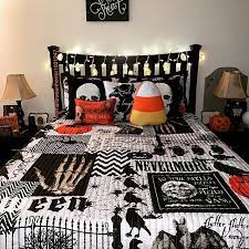 Looking for quick and easy halloween decor ideas to make your bedroom pop for your halloween party? 22 Halloween Bedroom Decor Ideas That Inspire Digsdigs