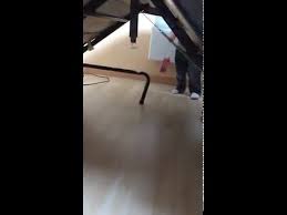 En principe, le repliage consiste à reproduire les mêmes techniques de l'ouverture dans l'autre sens. Replier Un Bz Youtube