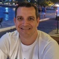 200+ perfis com “Hakim”