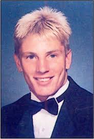 Darren Lowry's Instagram, Twitter & Facebook