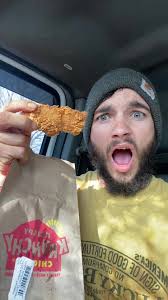 Krispy, Krunchy chicken❗️9/10 #review #fastfood #fyp #krispykrunchychicken