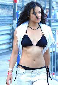 Michelle Rodriguez Bra Size And Body Measurements Michelle Rodriguez Michelle Rodriguez Bikini Michelle Rodrigues