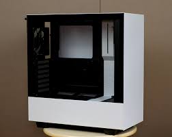 Hello guys is video me mai aapse baat krne waala hoon.nzxt ke taraf se aane waale dhamake daar pc cabinet ke baare me jiska model no nzxt h510 hain. Nzxt H510 White Perfect Gaming Pc Case For 70 Unboxing Review Quality Pros Cons