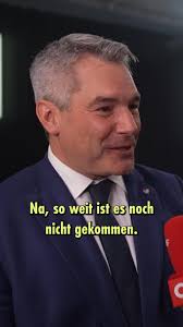 Auf einem ÖVP-Parteitag trifft man Bundeskanzler, Altkanzler und  Altaltkanzler. #övp #sebastiankurz #karlnehammer #christianstocker