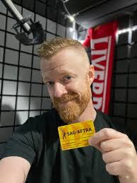 Ryan Desrosiers's Instagram, Twitter & Facebook