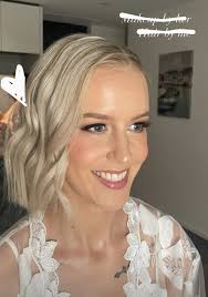 What are the best makeup products for a wedding day?