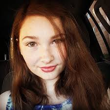 Emmy Anne Reber (@anne_reber)