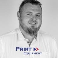 30+ Profile mit dem Suchbegriff „Bernard“