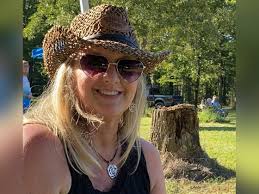 Tammy Rollings Tucker's Memorial Website