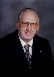 Roger Arends, 82, of Charles City, passed away at his home