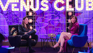 Provided to youtube by believe sasanna zero · anna tatangelo · emiliano giambelli · piero romitelli · vincenzo colella · emis killaanna zero℗ miareleased on:. Anna Tatangelo At Venus Club The Leather Leggings That Only She Can Wear Newsylist Com