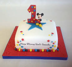 Bizcocho De Mickey Mouse Cuadrado Mickey Stars Plastic Figure Square Cake Boys First Birthday Cake Mickey Cakes Baby Birthday Cakes