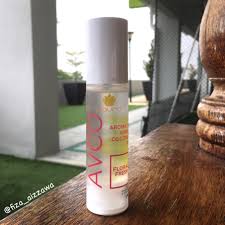 Ia juga tidak melalui proses pemanasan dan tambahan. 10 Manfaat Dan Kebaikan Minyak Kelapa Dara D Aura Avco