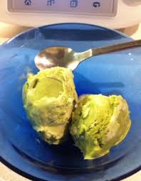 Últimamente la cocina ha recobrado una gran popularidad. Helado De Te Matcha Postres Y Dulces Blog De Sara Bollit Lopez De Thermomix Gijon