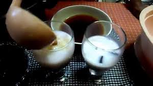 Bikin yang simple dan seger buat program recook depok dan pekan posbar minggu ini.masak sesuai badget dengan bahan yang ada aja dirumah. Resep Cara Membuat Es Cincau Gula Merah Simple Dan Mudah Youtube