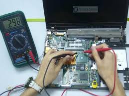 Once You Will Bring The Device To Us Our Experts Will Examine The Laptop To Diagnose The Reparation Ordinateur Technicien Informatique Maintenance Informatique