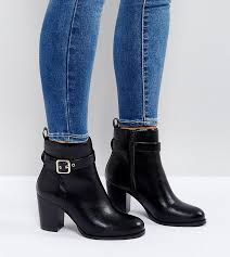 Jennifer Aniston Shoes 2018