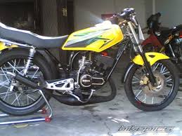 Stiker striping motor yamaha rx king 2002 gold. 2002 Yamaha Rx King Picture 1051537