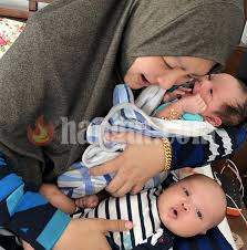 Karena disini lah tempat untuk menemukan nama yang menggunakan kata awalan. Gambar Abby Abadi Ambil Bayi Perempuan Sebagai Anak Angkat Kedua