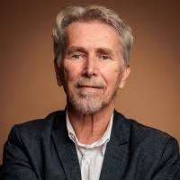 100+ perfis com “Hubner”