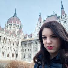 Daniela Estrada (actuallydana@)