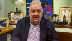 Похожие запросы для curitiba prefeitura. Prefeito Rafael Greca Sofre Avc E E Internado Em Curitiba Parana G1