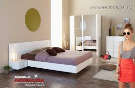 Producem mobila la comanda in bucuresti si nu numai, pentru bucatarie, living, dulapuri cu usi cu balamale, dressinguri cu usi ce inseamna mobilier de lux totusi? Mobila Dormitor Lux Wesley Alb Lucios Dormitoare Albe Lucioase