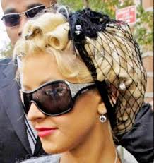 Here's roxie showing us the style on her here is how the pincurls look while they are curling up your 'do. Pin Curls In Public Yes It Is Acceptable Bobby Pin Blog Vintage Hair And Makeup Tips And Tutorials