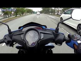 Sedikit review new yamaha lc 135 v4 2018 blue silver edition kimidominic instagram kimidominic. Test Ride Yamaha 135lc 2018 Top Speed Youtube