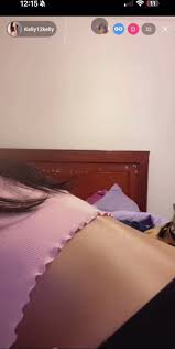 Nip slip while on livestream - ThisVid.com