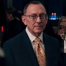 Lights... camera... murder 😳😳 That's showbiz, baby! Laurie Metcalf  guest-stars in an all-new Elsbeth, tonight at 10/9c