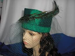 Pillbox hat pattern for curly hair