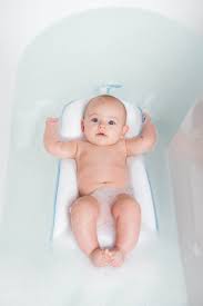 Safely and securely bathe your newborn in comfort with the deluxe baby bather. Doomoo Easy Bath Floating Bath Mattress New Baby City