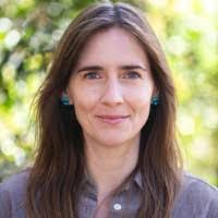 Lizzie Cash's Instagram, Twitter & Facebook