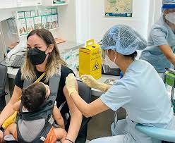If you have kids, the number of recommended vaccinations can be dizzying. Fv Hospital Started Covid 19 Vaccination Campaign For Nearly 5 000 French Citizens And Their Relatives In Southern Vietnam Fv Hospital