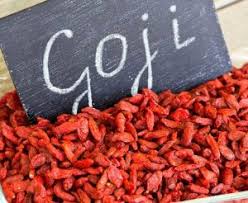 Bagaimana untuk makan goji berries. 34 Sebab Kenapa Perlu Makan Buah Goji Ni Banyak Khasiat Bukan Setakat Nak Gebu Jer