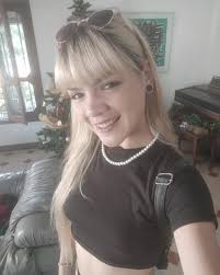 Abby Benavides (@abbybenavides_) • Instagram photos and videos