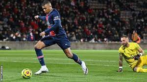¿quién tenía psg en ese momento? Nimes 0 4 Psg Kylian Mbappe Scores Twice In Ruthless Display Bbc Sport