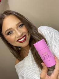 Hi ladies so I have found a antiperspirant that seems to be a game changer  at the moment. Iv been using it for a few days now and it lasts really well.