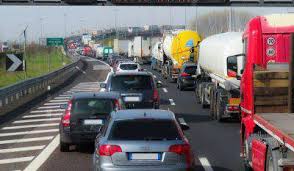 Gravissimo incidente a roma questa mattina alle otto sulla tangenziale est, nei pressi di via di portonaccio, dove un veicolo ha… farmaco contro il coronavirus, una speranza da napoli. Traffico In Autostrada Incidente Sulla A1 Roma Napoli