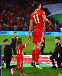 He made his 75 million dollar fortune with real madrid c.f., tottenham hotspur, wales. Real Madrid Family