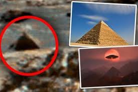 Incredible new images from the surface of mars have provided a new glimpse into the nasa mission, including more possible evidence that there was once water on the on the red planet. Water On Mars Nasa Finds Proof Giant Dust Storms Blew Away Mars Water Science News Express Co Uk