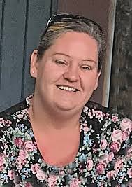 Jean Eder's Instagram, Twitter & Facebook