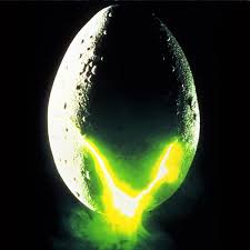 Covenant lands in cinemas on may 12. Alien Awakening Weniger Aliens Im Neuen Alien Film Movie Infos
