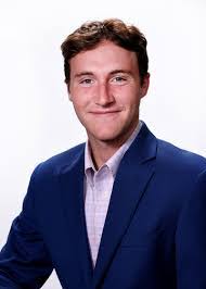 Nathan Houser's Instagram, Twitter & Facebook