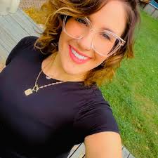 Robyn Pickering (@robyn.assuncao) • Facebook