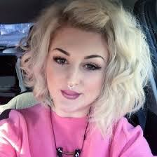 Holly Grundy's Instagram, Twitter & Facebook