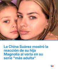 Rocío Guirao Díaz volvió a enamorar a sus seguidores de Instagram con su  estilo veraniego desde la cubierta de un lujoso yate en Miami mostró un  traje de baño de dos piezas