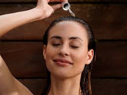 Was Hilft Gegen Haarausfall Mittel Gegen Haarausfall Bei Frauen Mannern Was Hilft Gegen Haarausfall Mittel Gegen Haarausfall Haarausfall Frauen