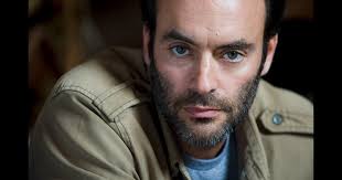 Anthony Delon et sa fille Alyson : ''Si elle m'appelle, je la verrai''